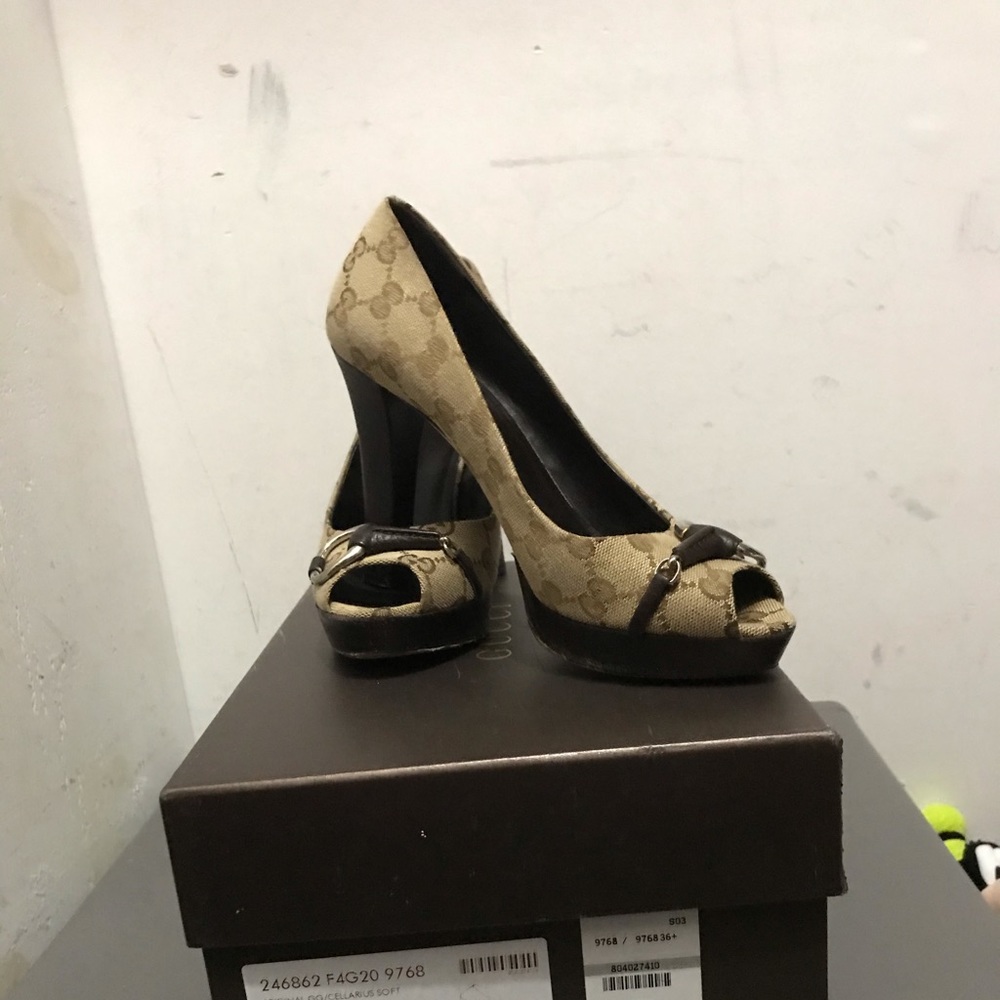 Authentic Gucci heels
